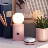 Wireless Lamp and Charger - Pink