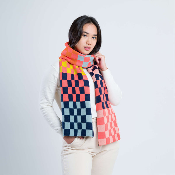 checker board scarf